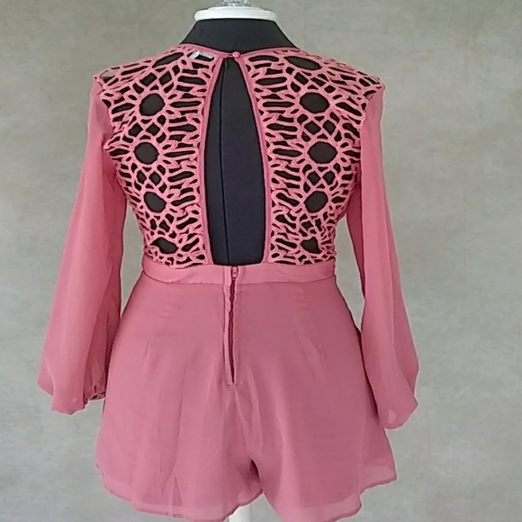 Charlotte Russe coral onepiece jumper - Picture 3 of 4